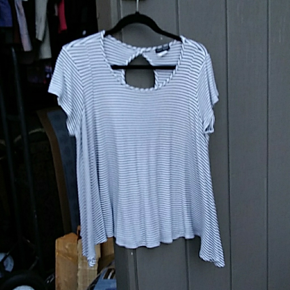 Cute trapeze style top